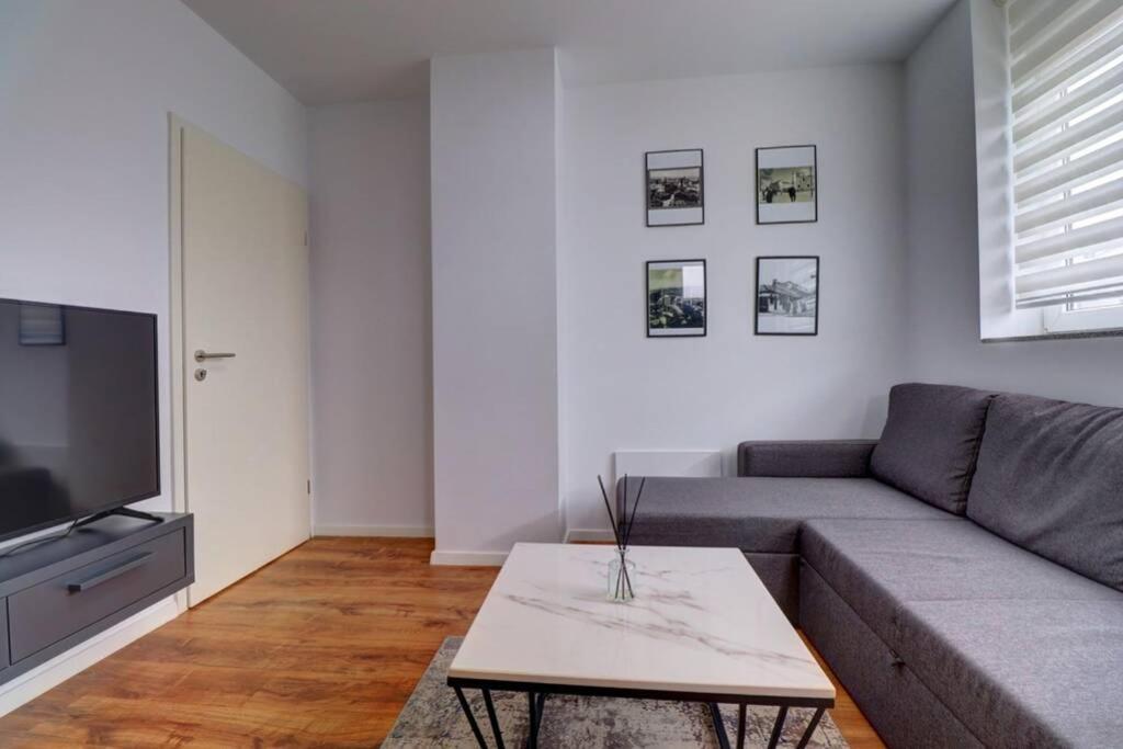 Town Square Apartment Prishtinë Luaran gambar