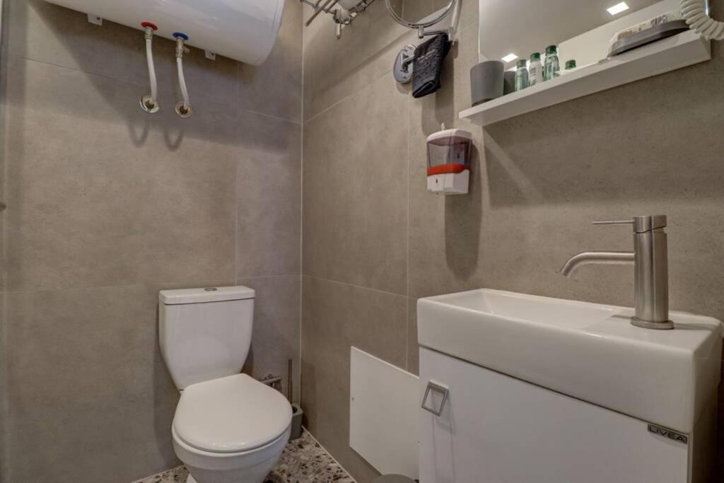 Town Square Apartment Prishtinë Luaran gambar
